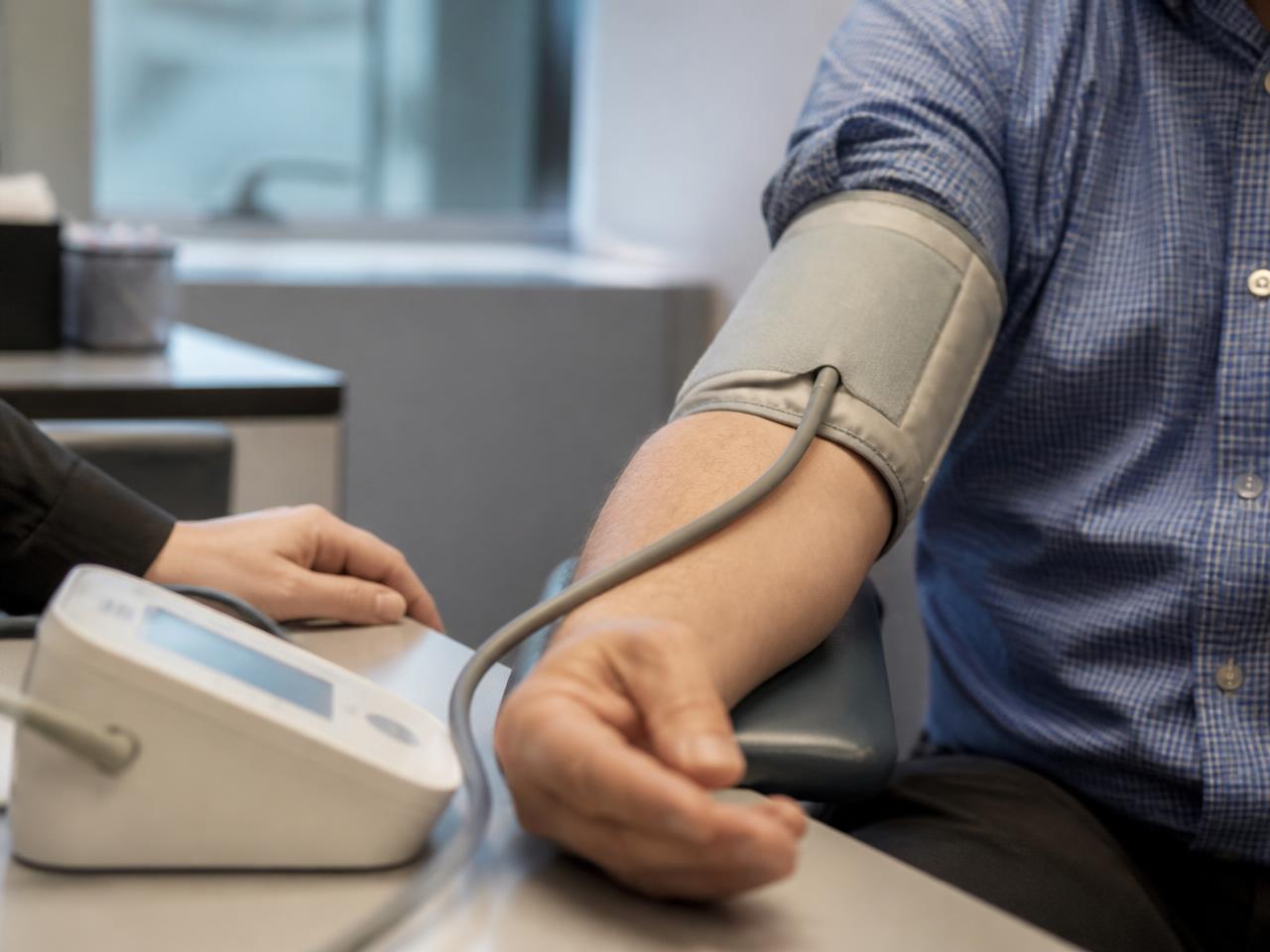 Blood pressure cuff measurement in a clinical research setting