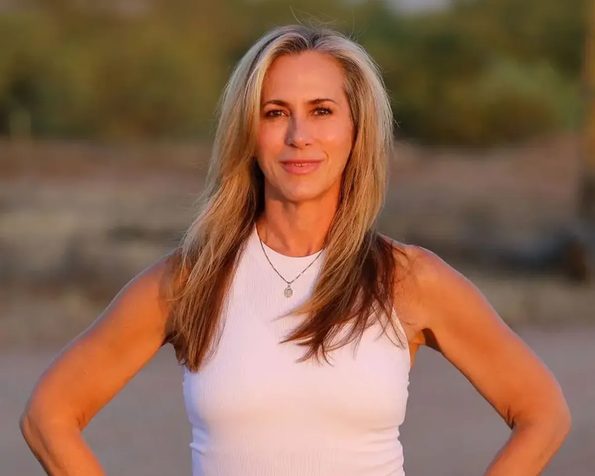 Julie Gibson Clark